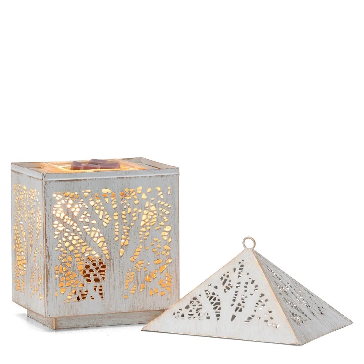Forest Light Scentsy Warmer and Cocoa Cashmere Scentsy Wax Bar bundle